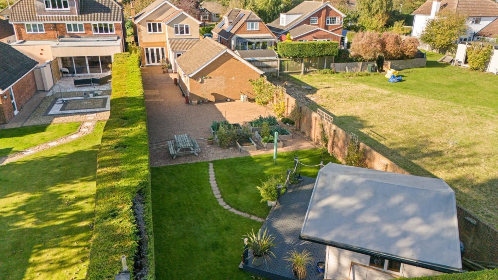 Holton Le Clay, Lincolnshire