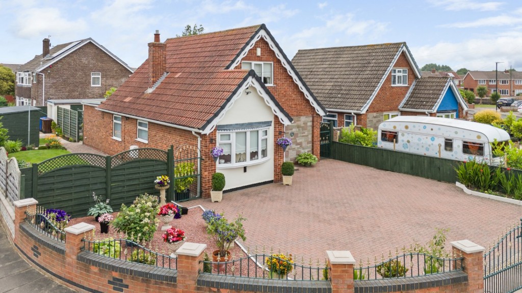 Willows, Grimsby, N.E Lincolnshire