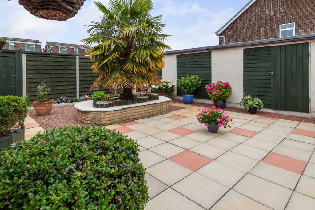 Willows, Grimsby, N.E Lincolnshire