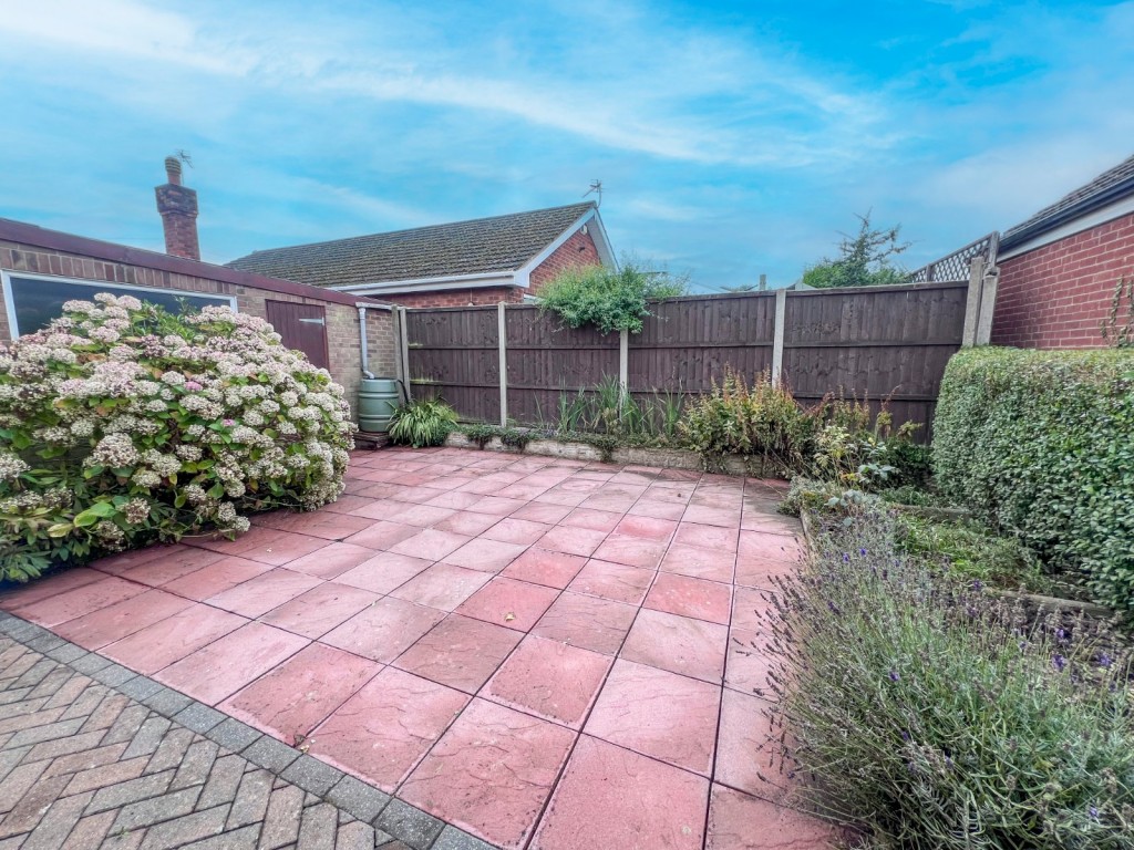 New Waltham, N E Lincs