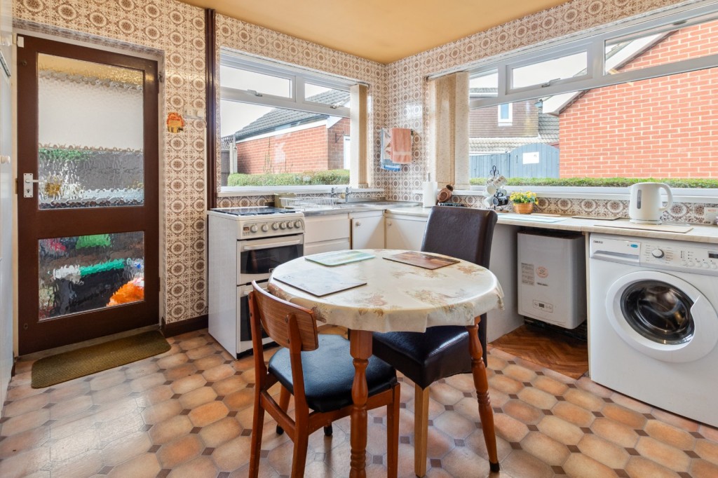 New Waltham, N E Lincs