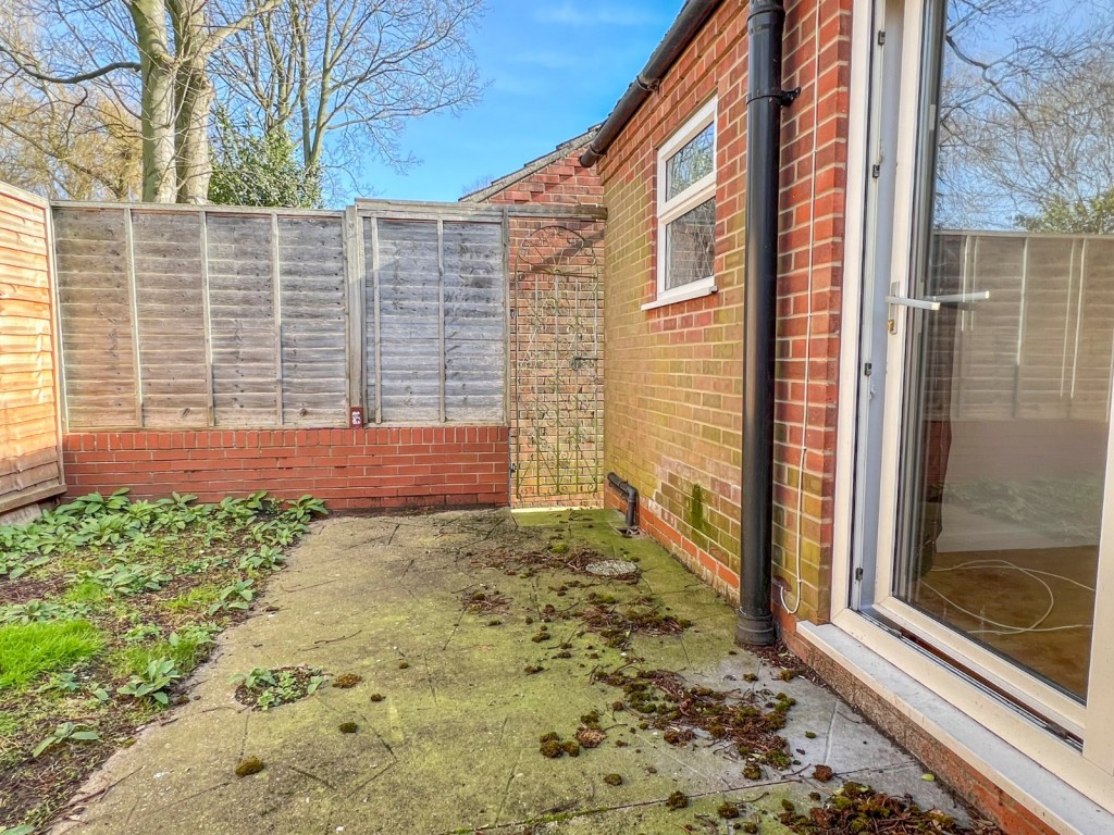 Phillip Lane, Laceby