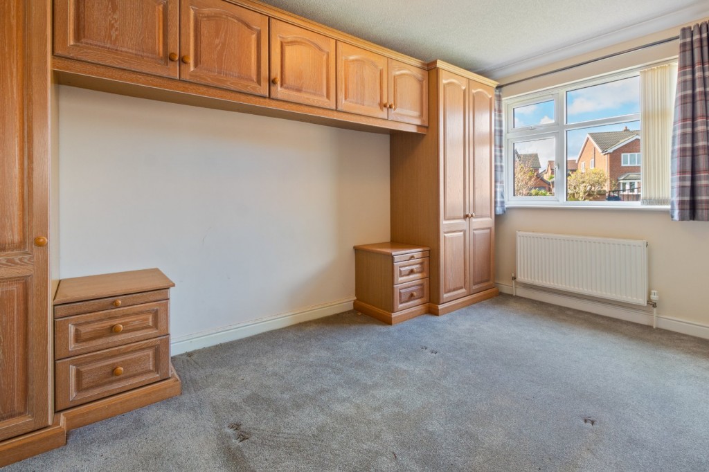 Hoton-Le-Clay, Grimsby