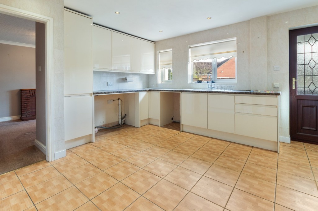 Hoton-Le-Clay, Grimsby