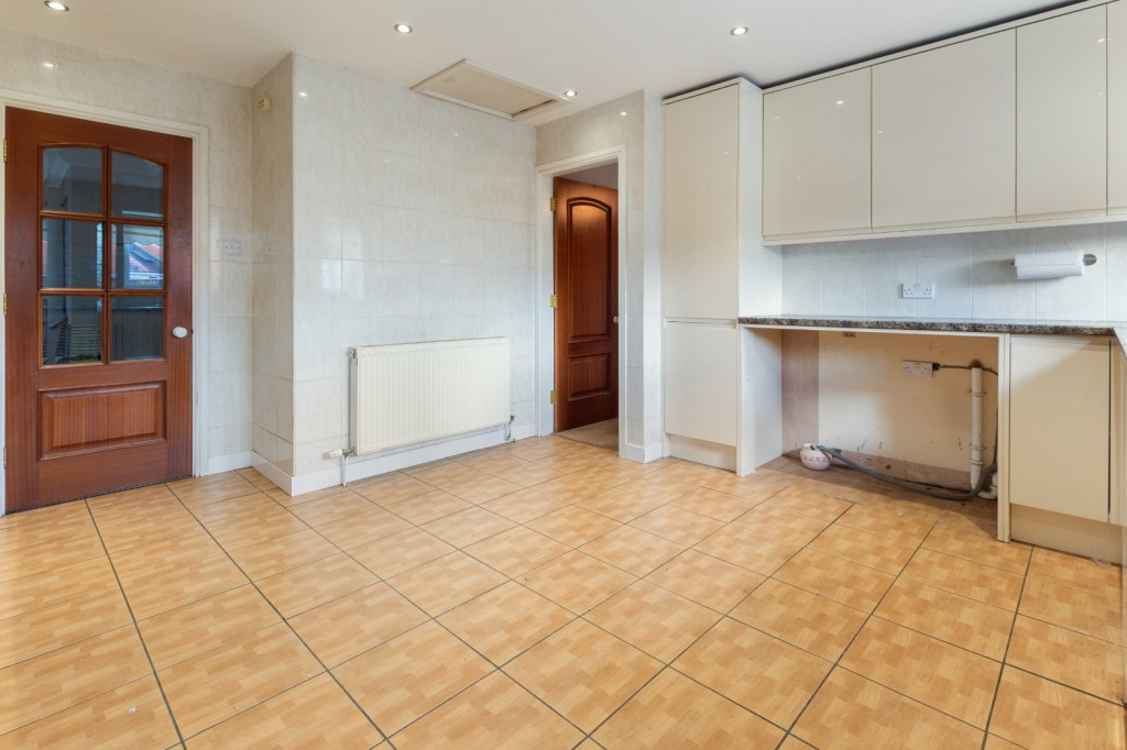 Hoton-Le-Clay, Grimsby