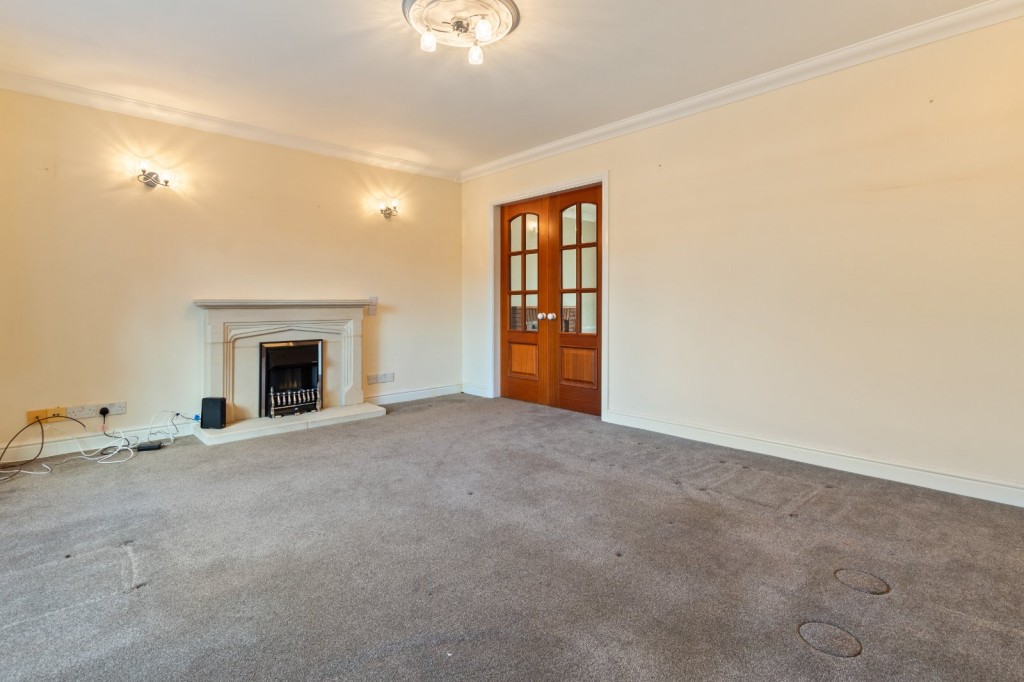 Hoton-Le-Clay, Grimsby