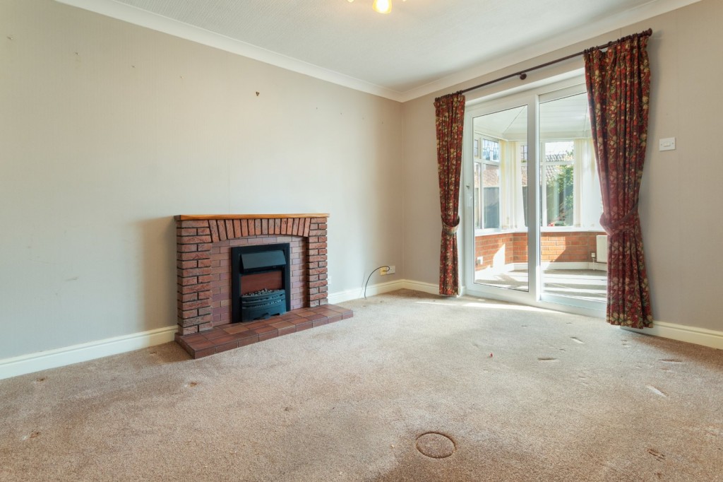 Hoton-Le-Clay, Grimsby