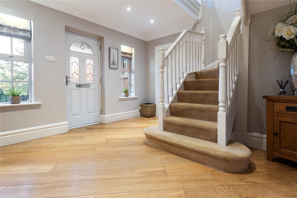 Barnoldby-Le-Beck, Grimsby