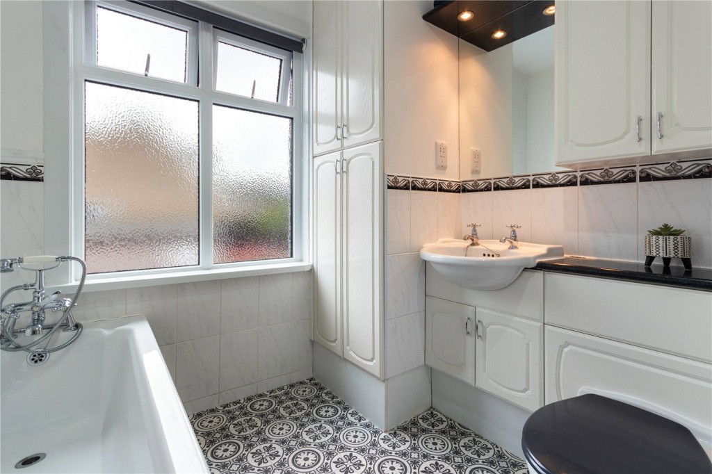 Waltham, Grimsby, N.E.Lincolnshire