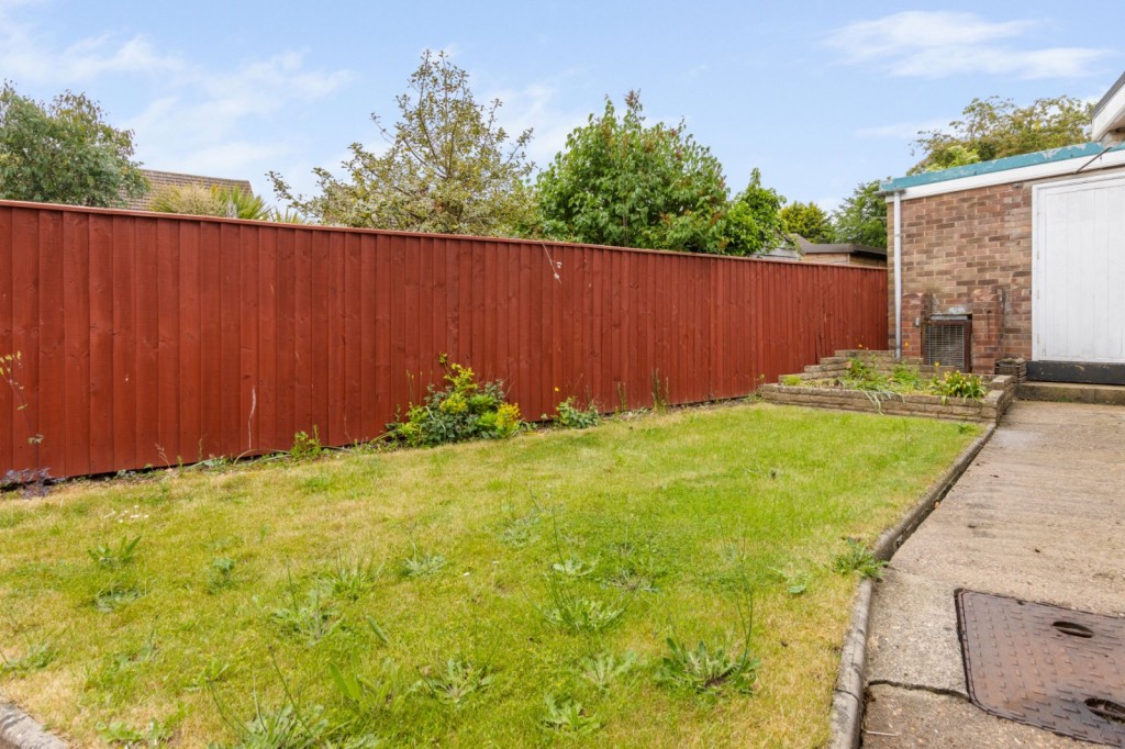 Waltham, Grimsby