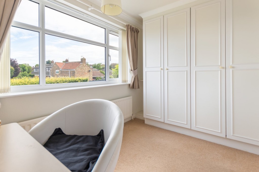 Waltham, Grimsby
