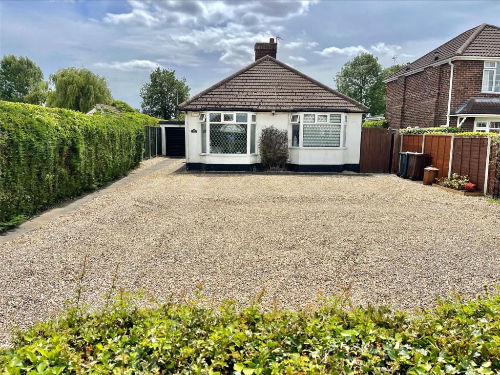 New Waltham, Grimsby