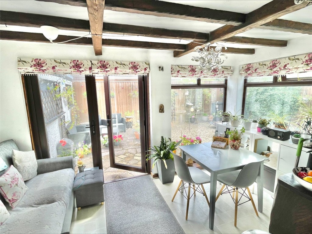 New Waltham, Grimsby