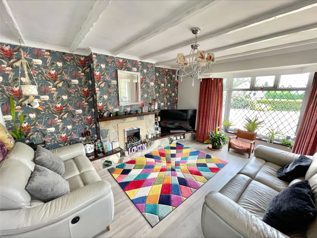 New Waltham, Grimsby