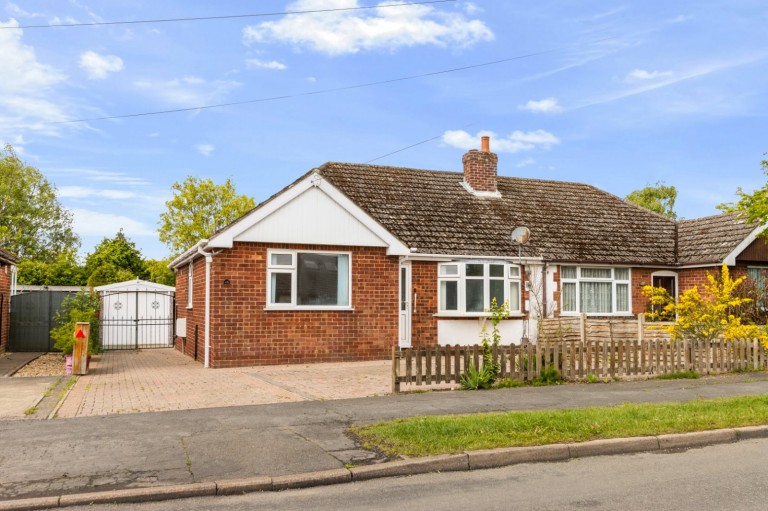 New Waltham, Grimsby