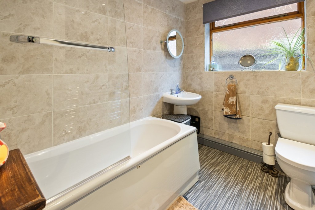 Binbrook, Market Rasen