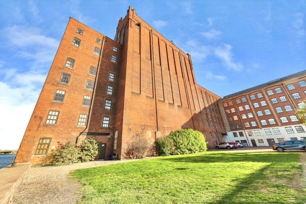 Victoria Street, Grimsby