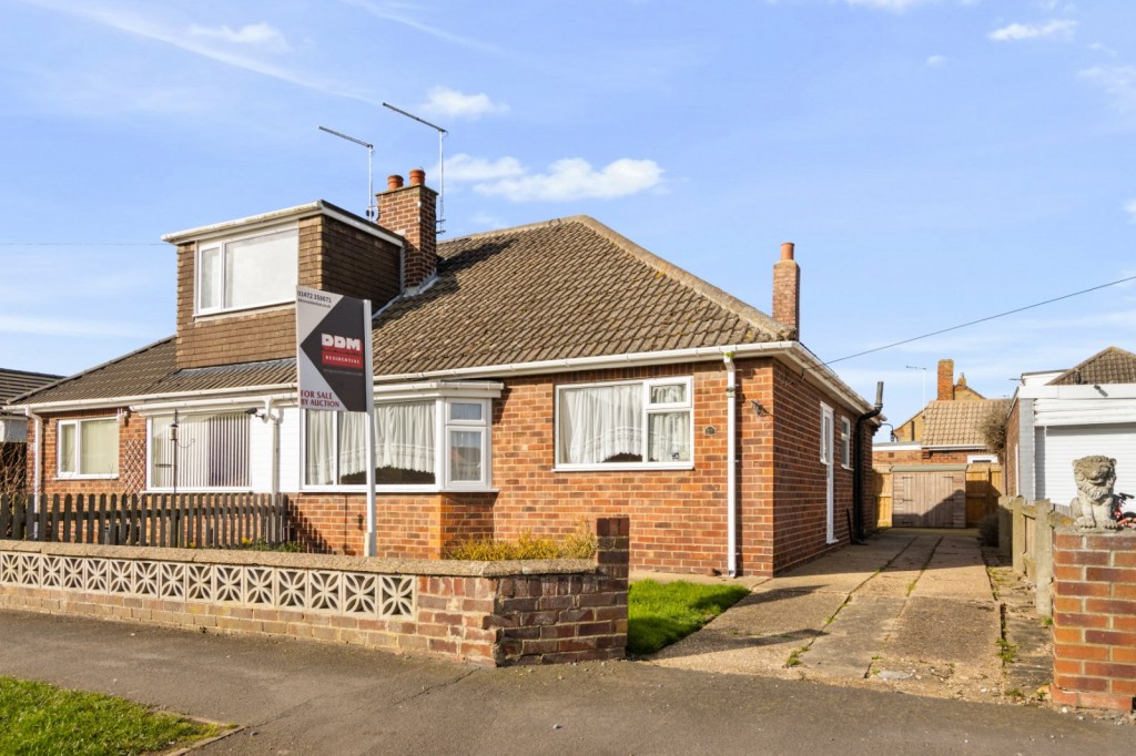 Holton le Clay, Grimsby