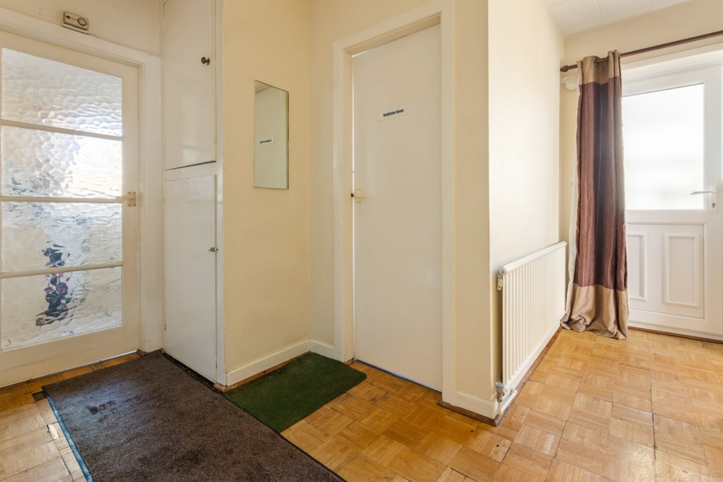 Holton le Clay, Grimsby