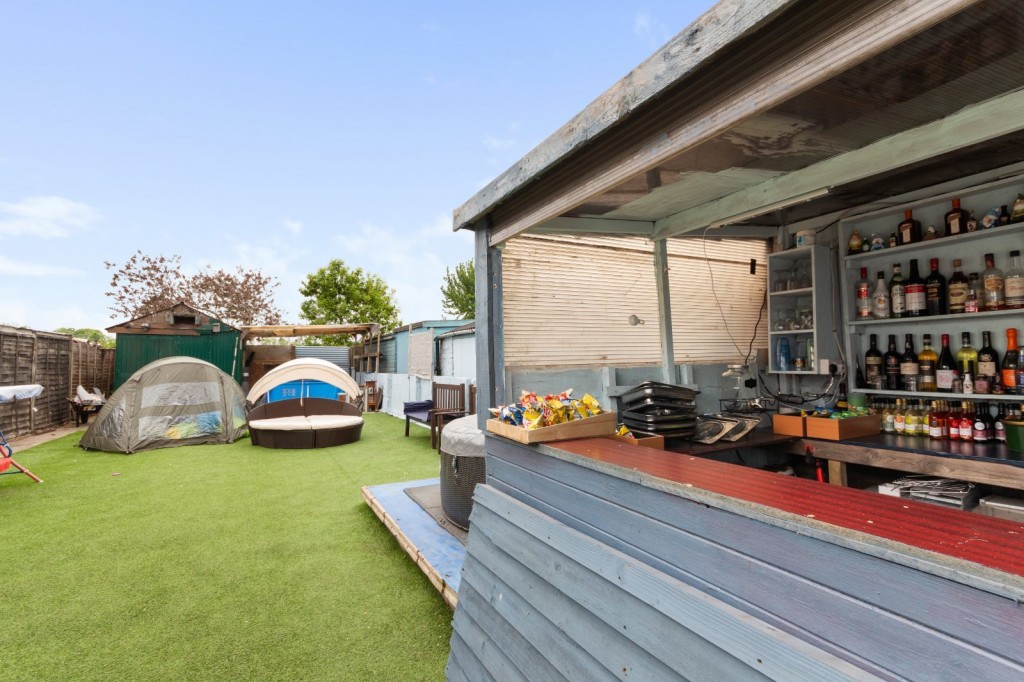 Barrow Road, New Holland, Barrow Upon Humber