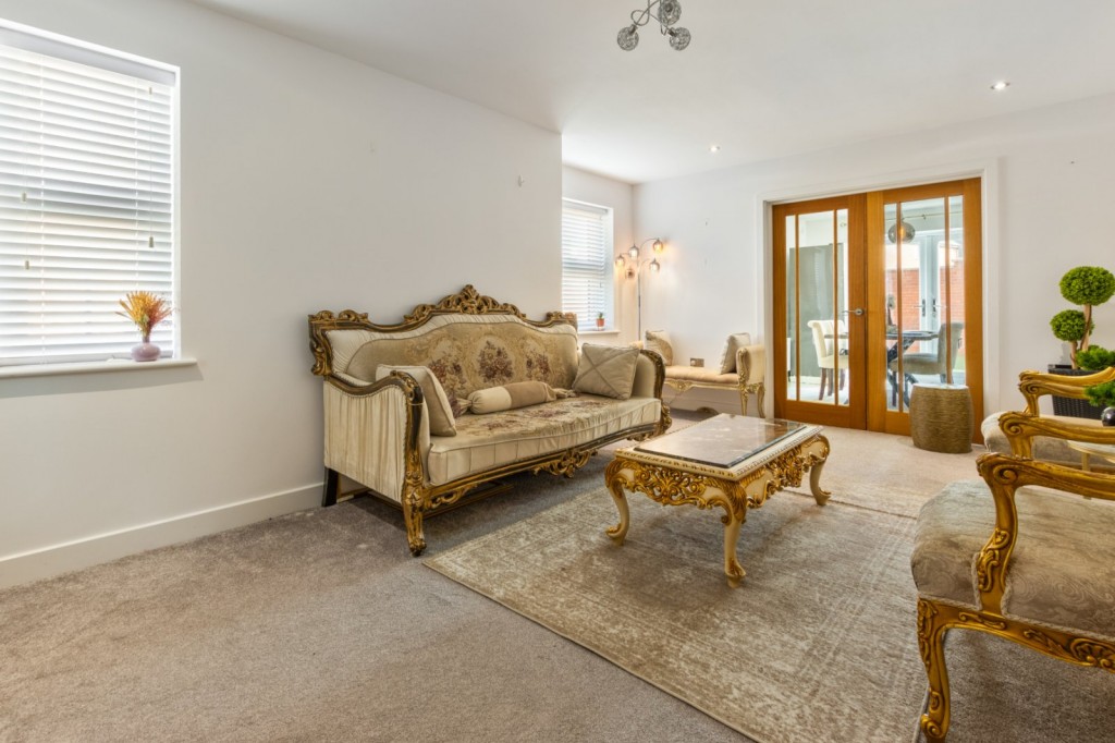 New Waltham, Grimsby