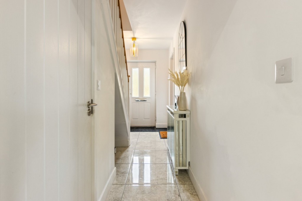 New Waltham, Grimsby