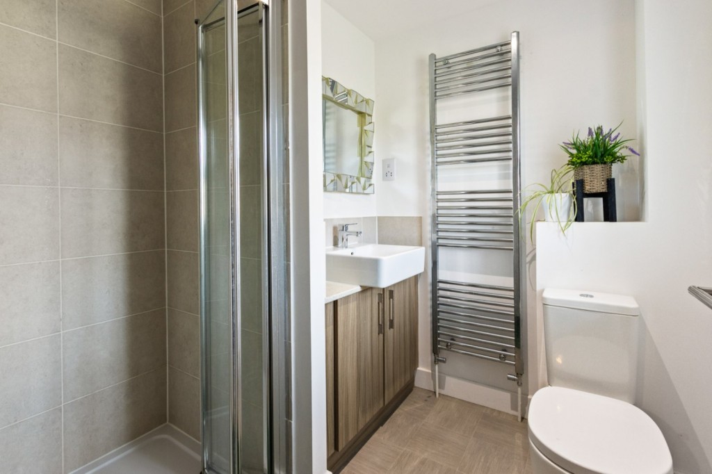 New Waltham, Grimsby