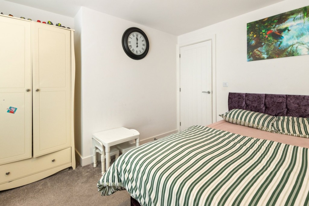 New Waltham, Grimsby