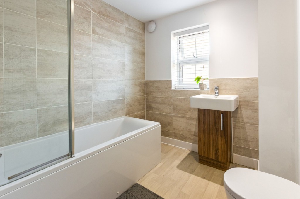 New Waltham, Grimsby