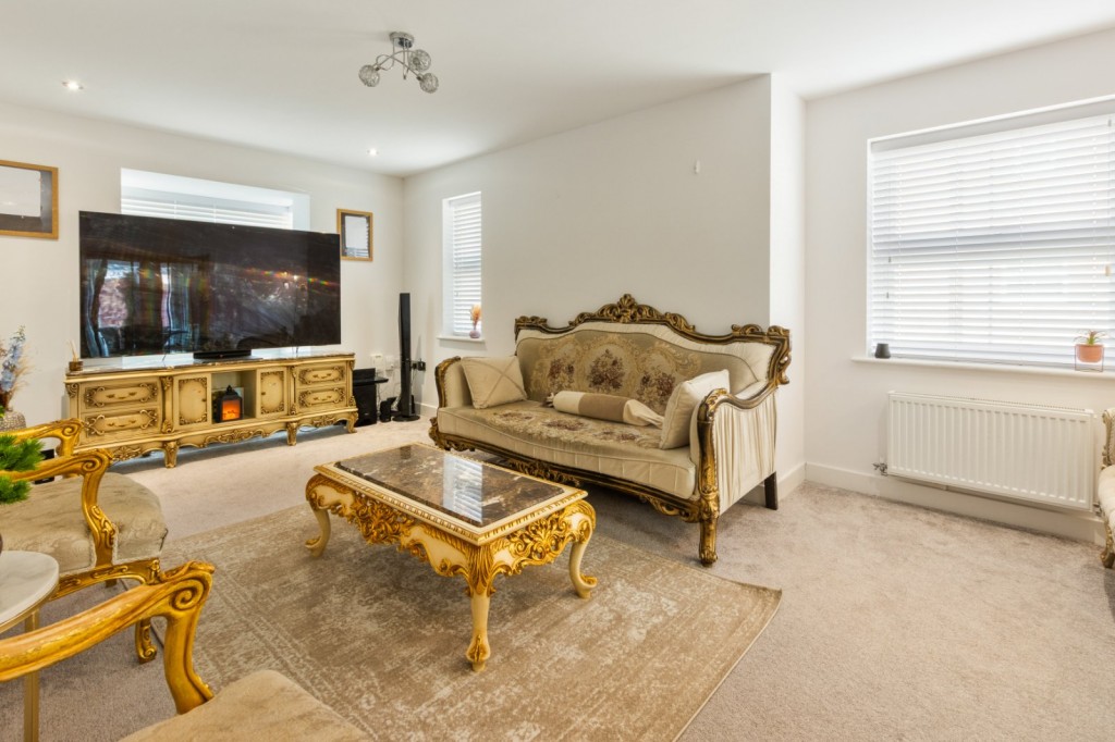 New Waltham, Grimsby