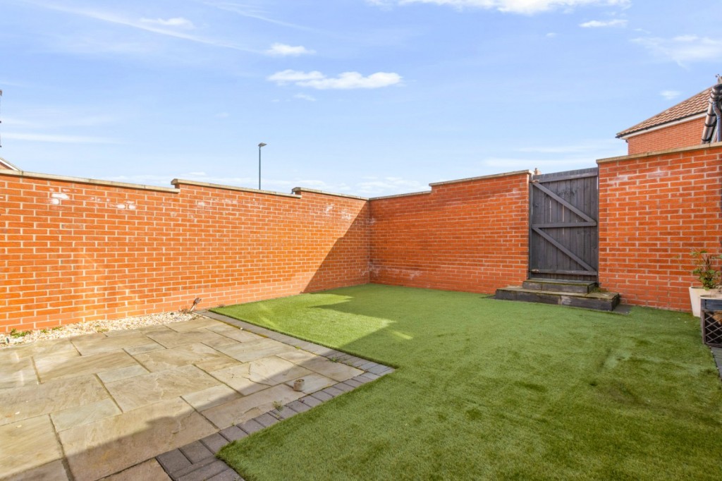 New Waltham, Grimsby