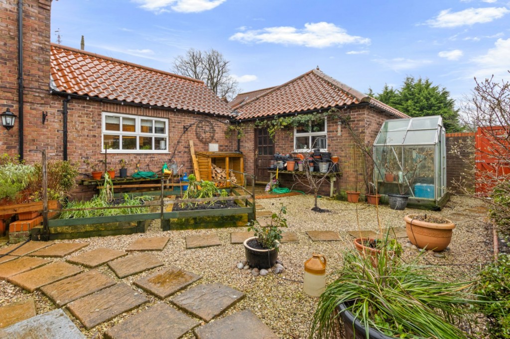 Barnoldby le Beck, Grimsby, N.E.Lincolnshire