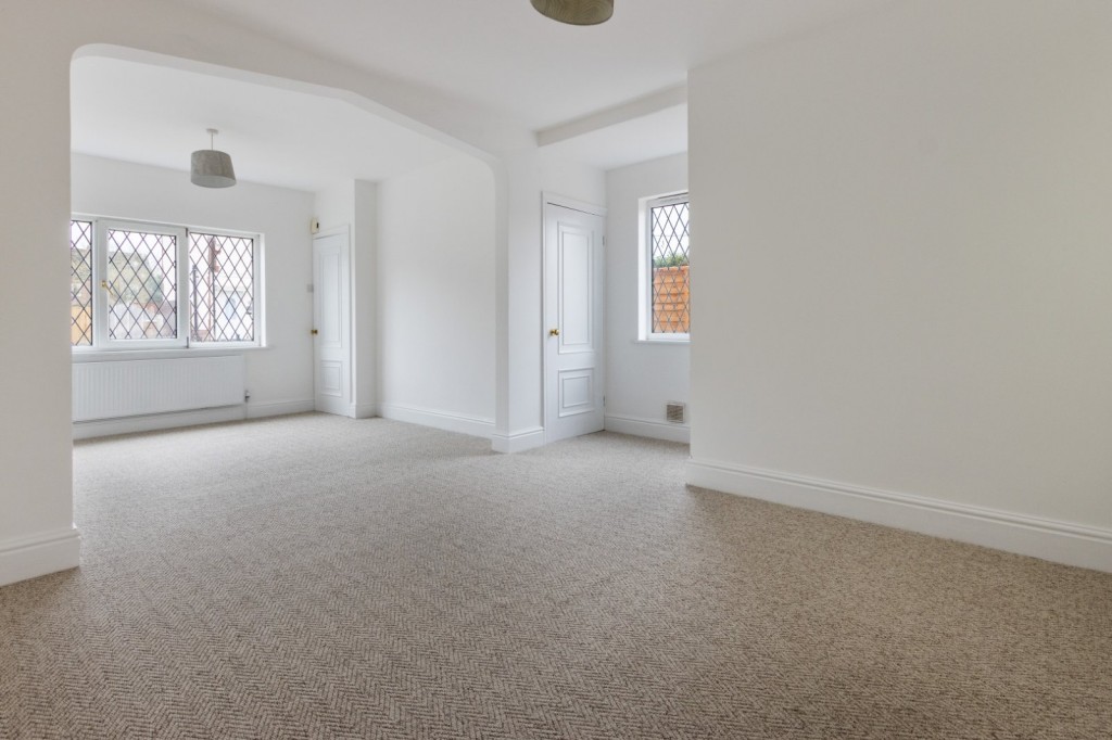 Cemetery Road, Winterton