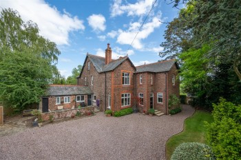 Mill Lane, Lymm