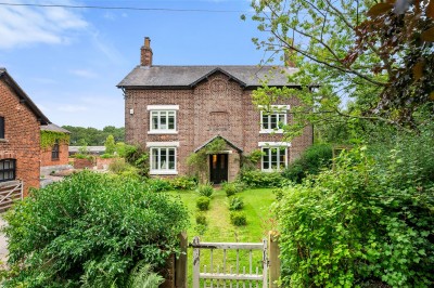 View full details for Mag Lane, Lymm