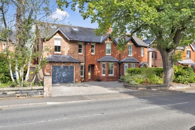View full details for Higher Lane, Lymm