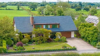 Weaste Lane, Thelwall