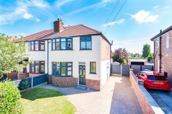 Star Lane, Lymm