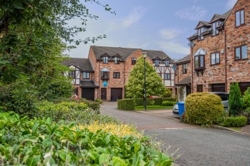 Quayside Mews, Lymm