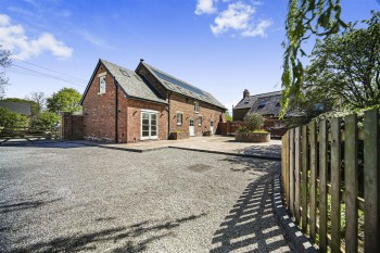 Kay Lane, Lymm