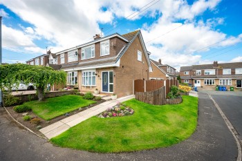 Mardale Crescent, Lymm