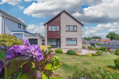 View full details for Glenfield Road, Cowdenbeath, Fife
