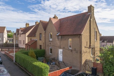 View full details for Woodbank, Cowdenbeath, Fife