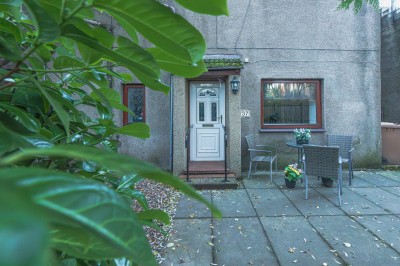 View full details for Perth Road, Cowdenbeath, Fife