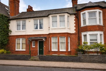 Abington Avenue, Northampton