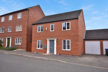 Hedgerow Lane, Northampton