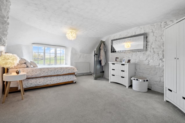 image for Crewkerne, Somerset