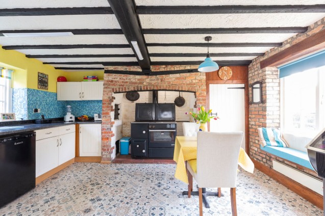 image for Sixpenny Handley, Salisbury