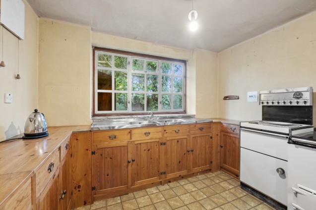 image for Winfrith Newburgh, Dorchester, Dorset