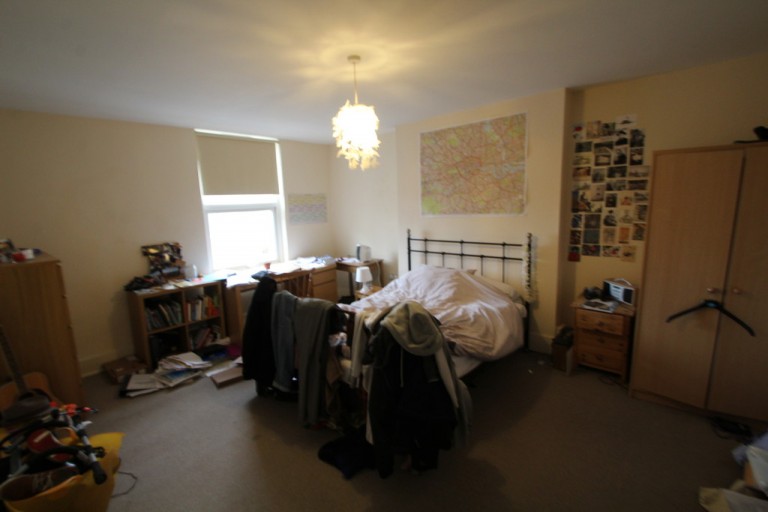 Seven Sisters Road, South Tottenham, London